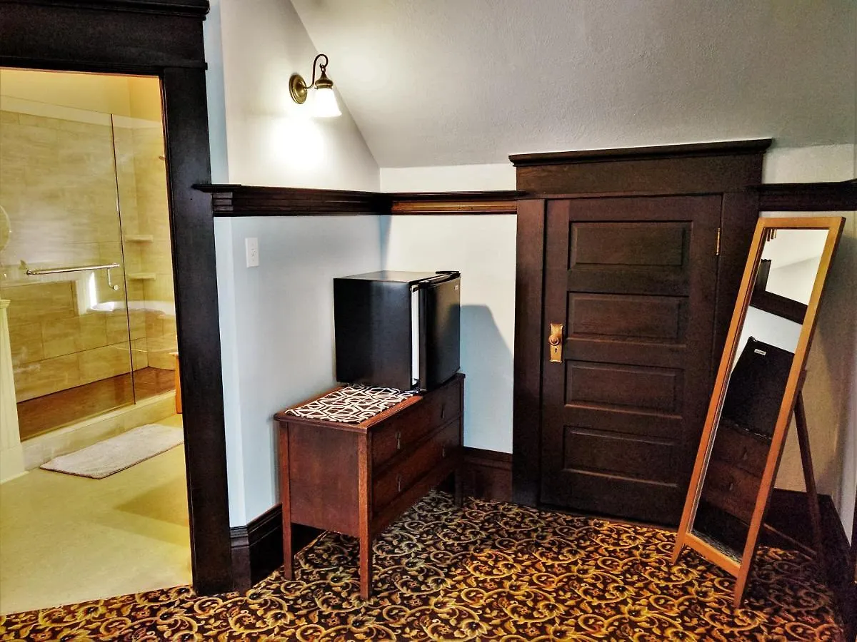 Evermore Guesthouse Портленд